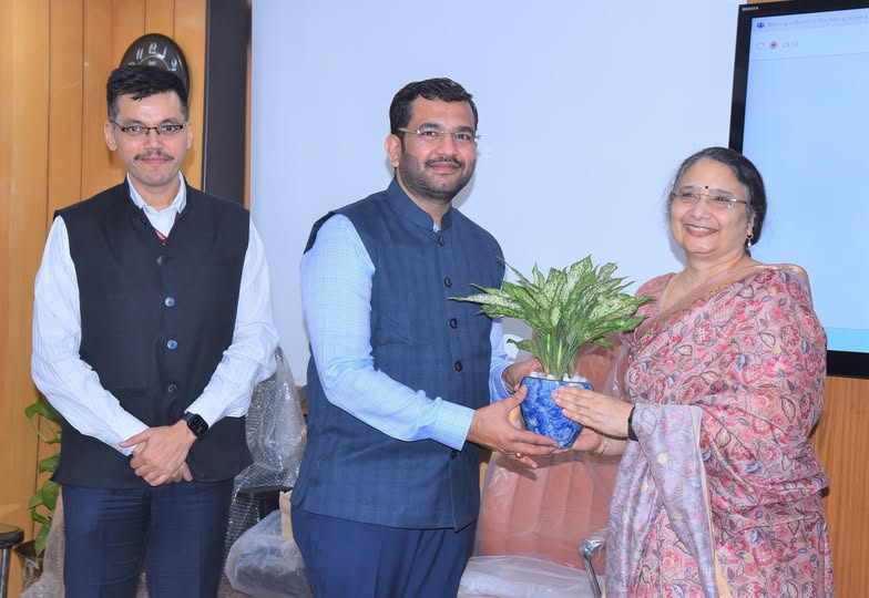 ઉર્જાનિધિ ભવન ખાતે PFC ની પ્રથમ બોર્ડ મિટિંગમાં આત્મીય સ્વાગત: રાષ્ટ્ર નિર્માણ માટે નવી શરૂઆત.