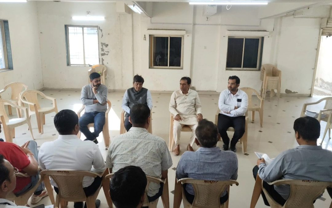 Had a productive discussion with Wadhwan Industry Association members regarding the growth and development of industries.