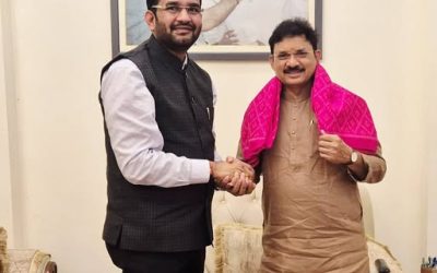 દિલ્હી ખાતે ખેડા લોકસભાના માનનીય સાંસદશ્રી અને પૂર્વ કેન્દ્રીય રાજ્યમંત્રીશ્રી દેવુસિંહજી ચૌહાણ Devusinh Chauhan સાહેબ સાથે થયેલી શુભેચ્છા મુલાકાત આજે અનેક રીતે પ્રેરણાદાયી રહી.